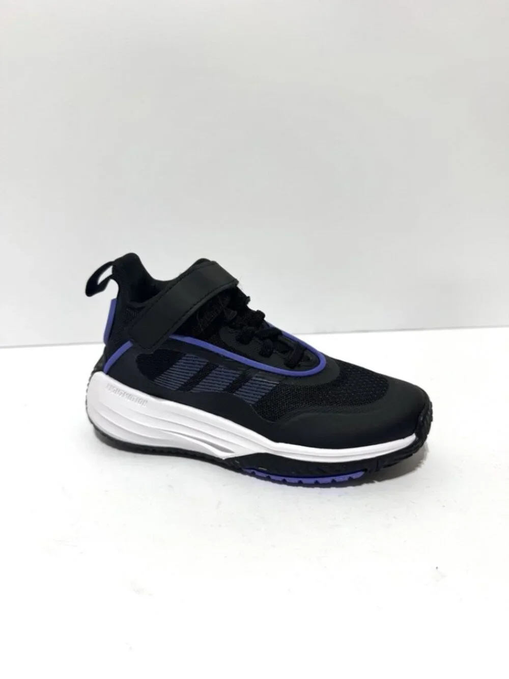 adidas Own The Game 3.0 Basketball Shoes Size 12 Little Kids